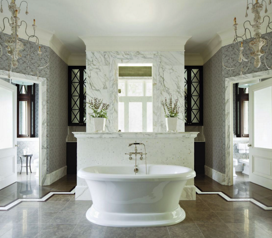 10 Master Bathrooms with Luxurious Freestanding Tubs