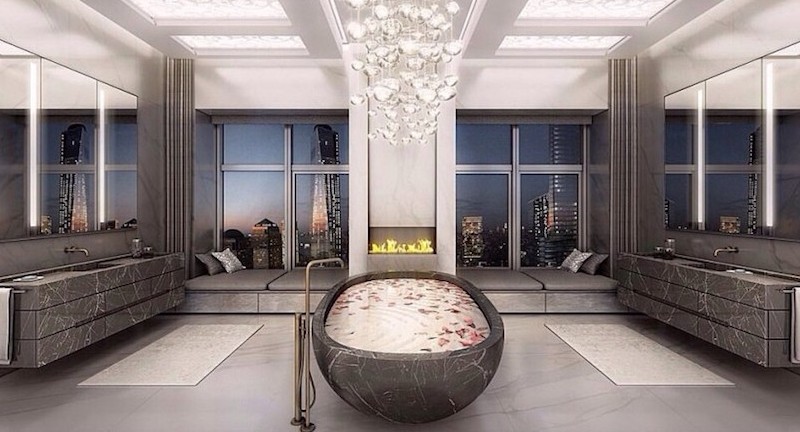 5 Golden Rules to Choose the Best Bathroom Chandelier ➤To see more Luxury Bathroom ideas visit us at www.luxurybathrooms.eu #luxurybathrooms #homedecorideas #bathroomideas @BathroomsLuxury