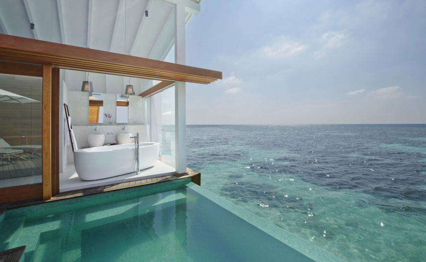 10 Outrageously Gorgeous Hotel Bathrooms That Will Mesmerize You