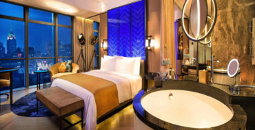 Luxury Bathrooms: Villeroy & Boch Designs At Hotel W Beijing Changan ➤To see more Luxury Bathroom ideas visit us at www.luxurybathrooms.eu #bathroom #homedecorideas #bathroomideas @BathroomsLuxury