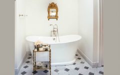 Luxury Bathroom Decor Ideas For Antique Lovers ➤ To see more news about Luxury Bathrooms in the world visit us at http://luxurybathrooms.eu/ #luxurybathrooms #interiordesign #homedecor @BathroomsLuxury @bocadolobo @delightfulll @brabbu @essentialhomeeu @circudesign @mvalentinabath @luxxu @covethouse_