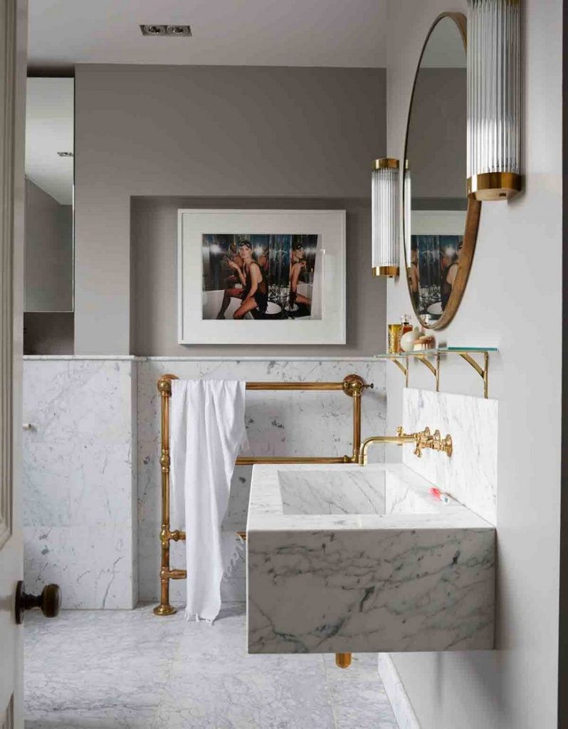 Brighten Up Your Bathroom Decor with Outstanding Lighting Designs