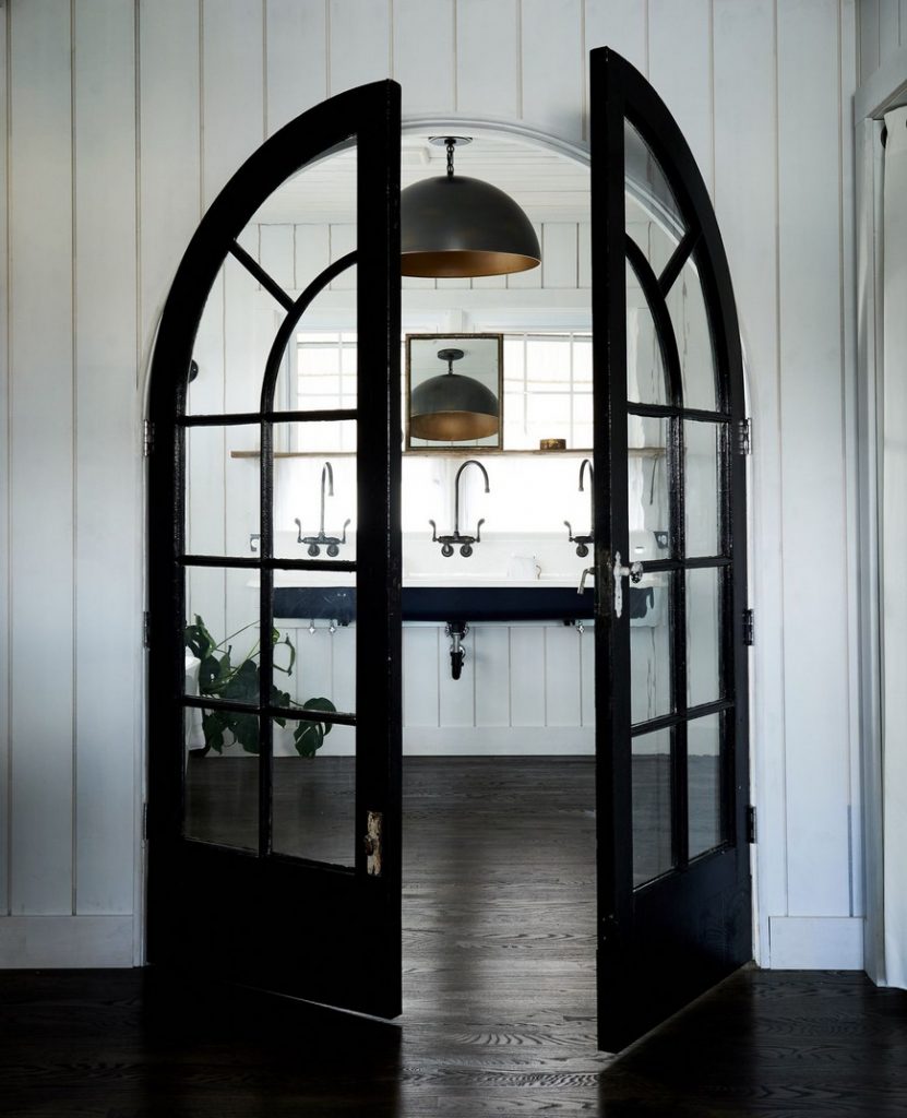 7 Rustic Bathroom Ideas to Help You Create a Balanced and Elegant Set