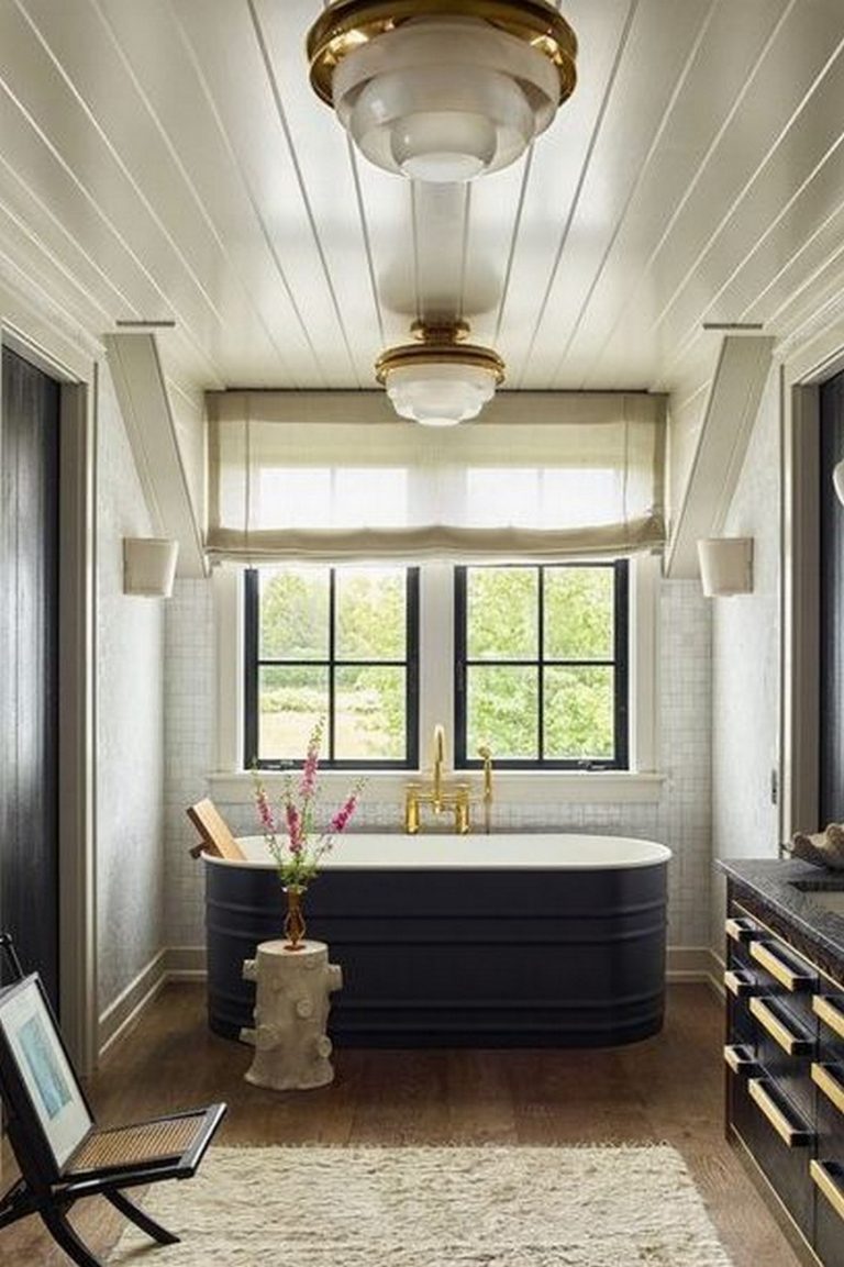 Find Out Elle Decor's Top Luxury Bathrooms List!