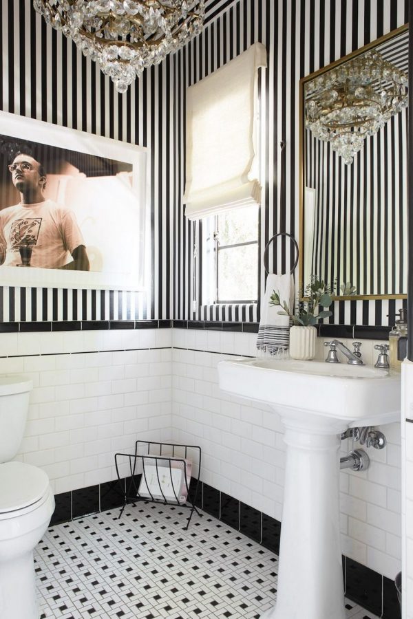 Create A Trendy Luxury Bathroom Design With These 12 Wallpaper Ideas