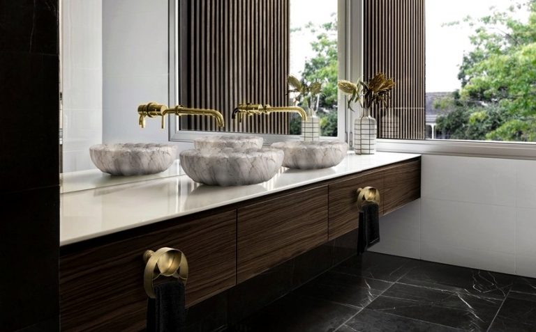 7 Incredible Wall Mounted Bathroom Taps To Upgrade Your Design